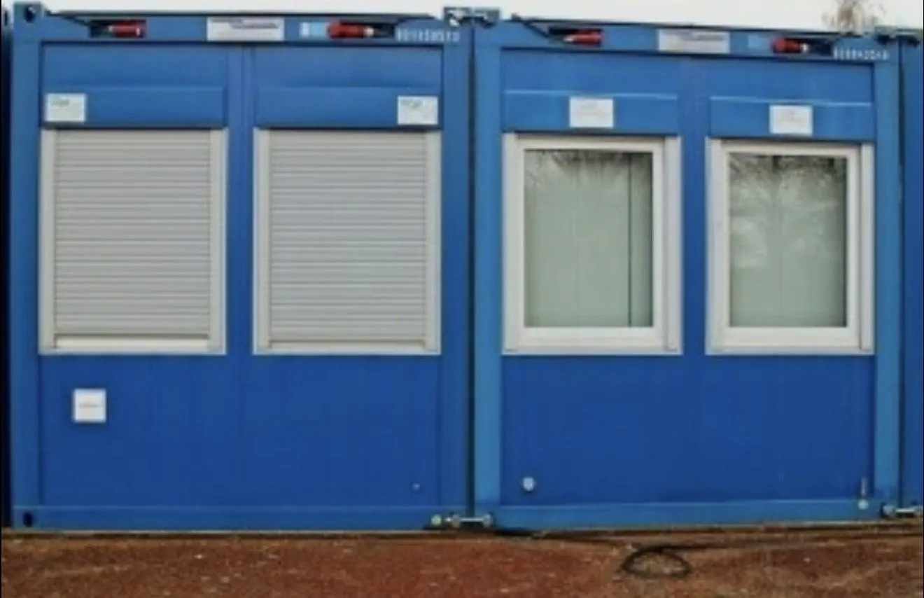 Optimal Gebäudereinigung & Dienstleistungen - Container